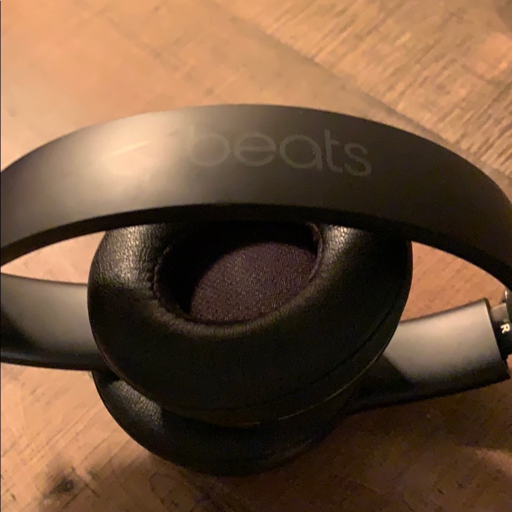 Beats solo 3